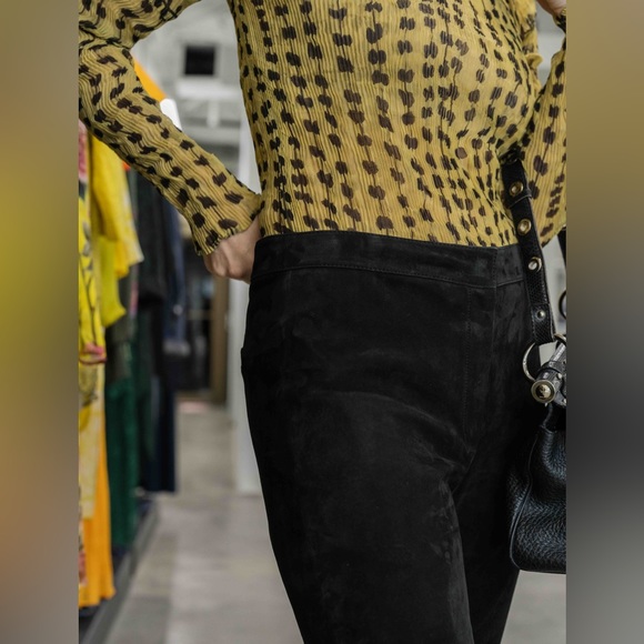 Issey Miyake Chiffon Pleats Top - Picture 2 of 10